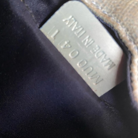 Christian Dior Suede small bag 9x7” lite blue color, used but in good shape - Picture 6 of 10